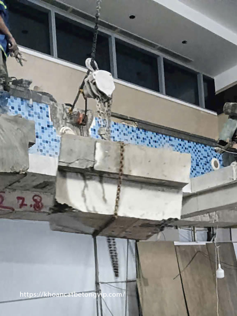 Dịch vụ cắt bê tông bằng dây kim cương